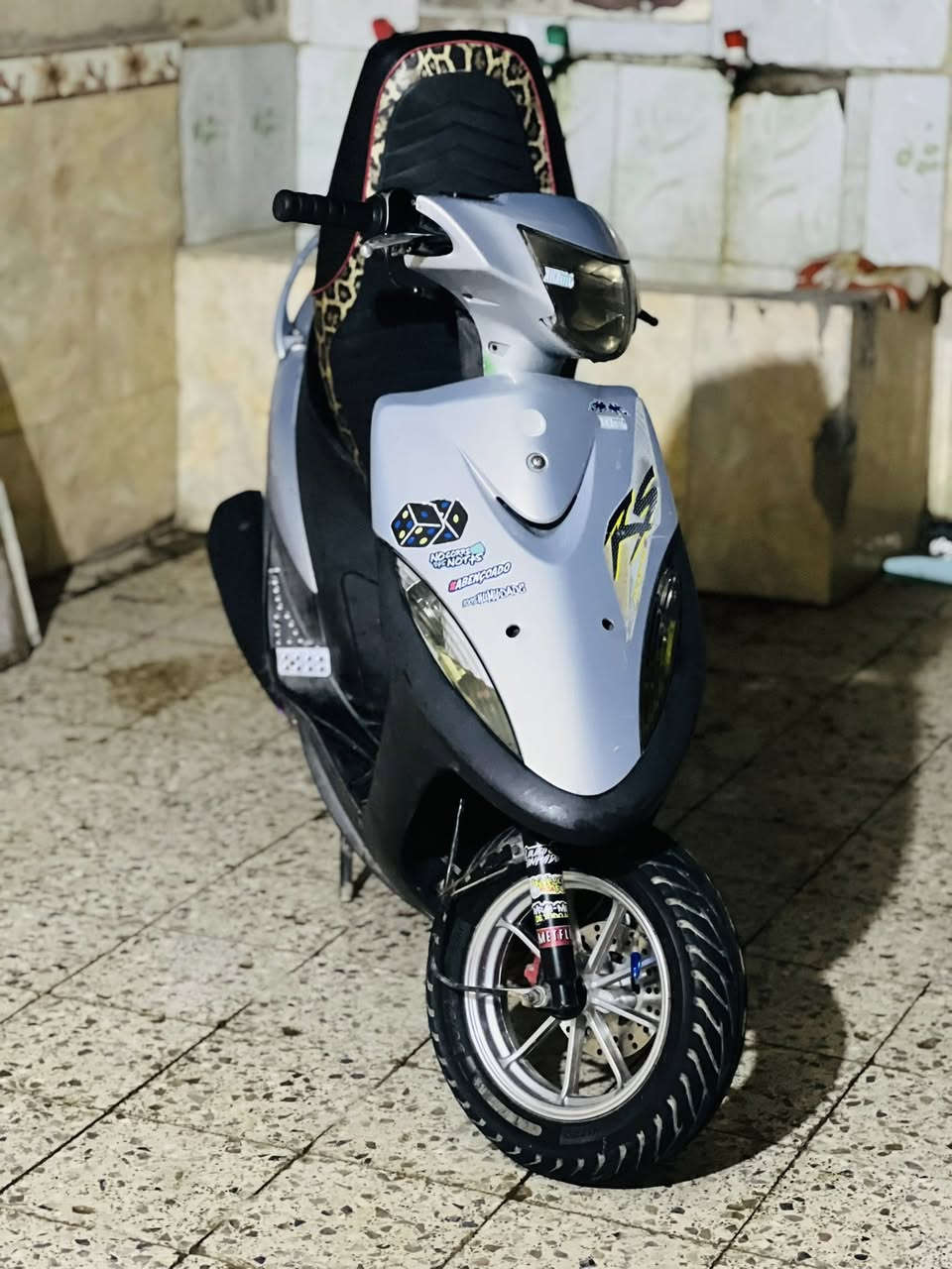 السلام عليكم اخوان دراجه ماكس عدله نهضه ومعدل فول   بوشه ٤٩ بلاديه محرك مامفتوح ولا محطوطه عليها صبانه السعر975 وبيها مجال للطيبين للأستفسار 
*********** مكاني البصره قضاء القرنه
