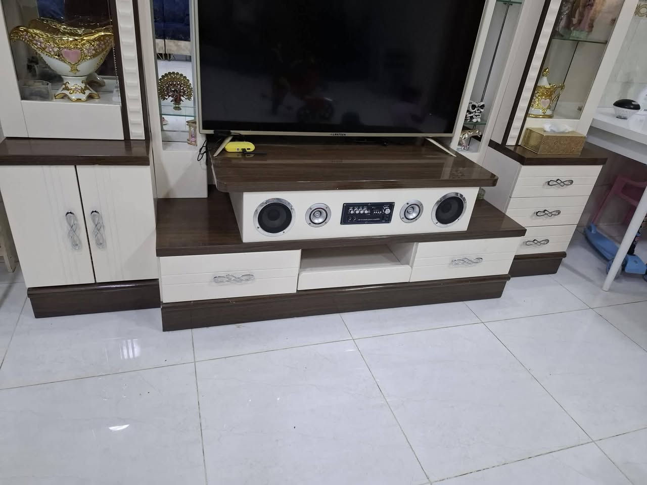 معرض جديد العرض 2 متر 
الارتفاع 2متر و 80 سم سعر٢٥٠


**إذا كنت صاحب هذا الإعلان وتريد حذفه لأي سبب، رجاءا أرسل رسالة إلى الدعم الفني**
