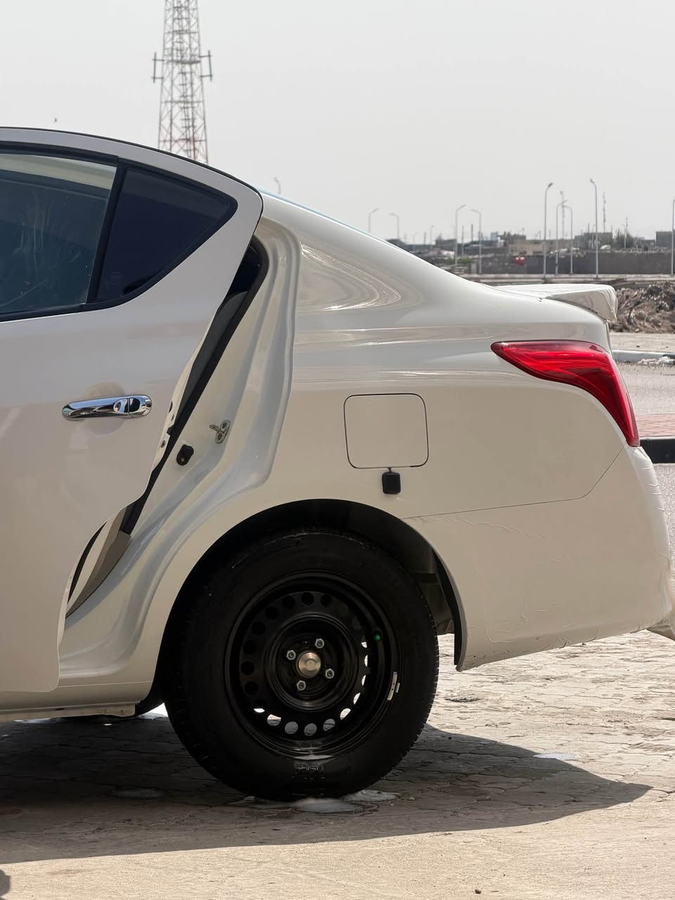 نيسان سني 2024 بيها بارد بس بلمدكر الي انا موضحلكم الي بصوره وشوي من بدايه البنيد كلش قليل السياره اقصاد يعني انتا مالك شغل بهلشي انقطاع مباشر كل شهر من راعيها السياره شماليه بعد الها سنه وتكمل اقصادها ويطونها سنويتها تريد وكاله تجيك من اربيل وره جم يوم واطلع بيها وين ماجان البصرة, العراق


**إذا كنت صاحب هذا الإعلان وتريد حذفه لأي سبب، رجاءا أرسل رسالة إلى الدعم الفني**