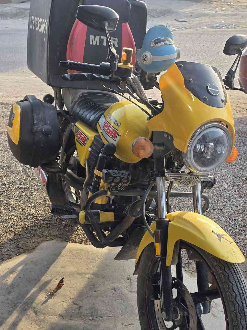 دايوان مديل ٢٣ مرقم نجف بسمي كامله من كلشي مبدل بستم وولفات مكينه ٢٠٠ سعرها  مليونين و ٣٠٠ قفل 
***********
