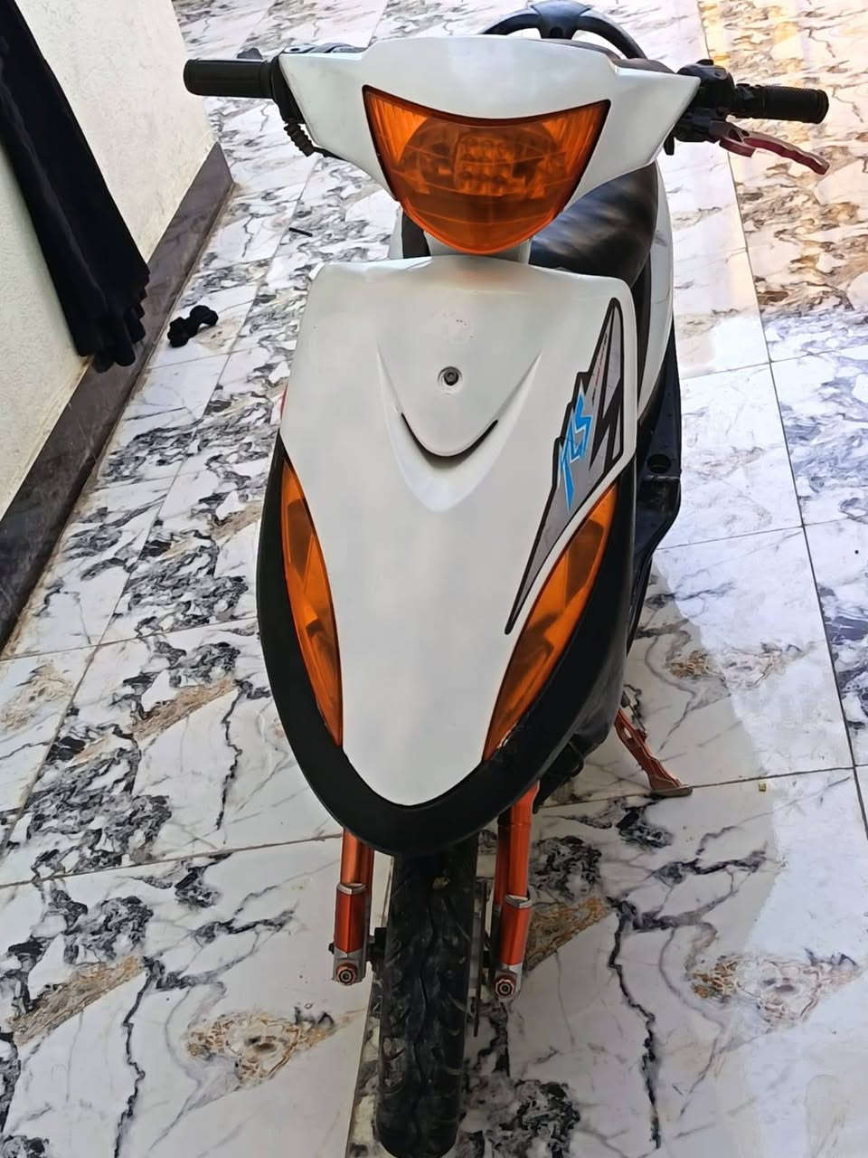 سلام عليكم دراجه ماكس عدله للبيع مكينه مفتوحه الدراجه كامله شغله من طول للطول بوشه بلاد مامزوده السعر 350 وبيعه مجال


**إذا كنت صاحب هذا الإعلان وتريد حذفه لأي سبب، رجاءا أرسل رسالة إلى الدعم الفني**