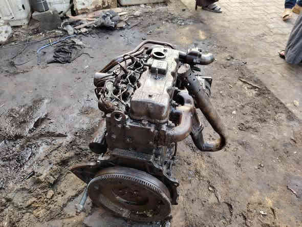 محرك اسيا بلادي متروك كامل مع البم ونوزلات ودينمو يرهم مولد السعر 200 مكاني بغداد ابي غريب الحصوه *********** أو ***********
