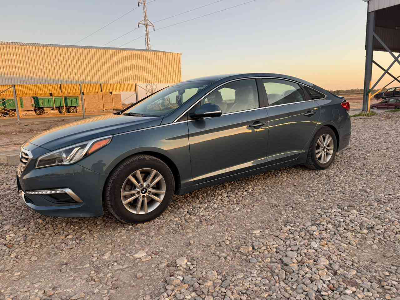 سونتا امريكي موديل 2016 رقم اربيل سياره جديده سياره ليبل واحد مكفوله كفاله عامه من الحادث   وكاله وتحويل ***********
