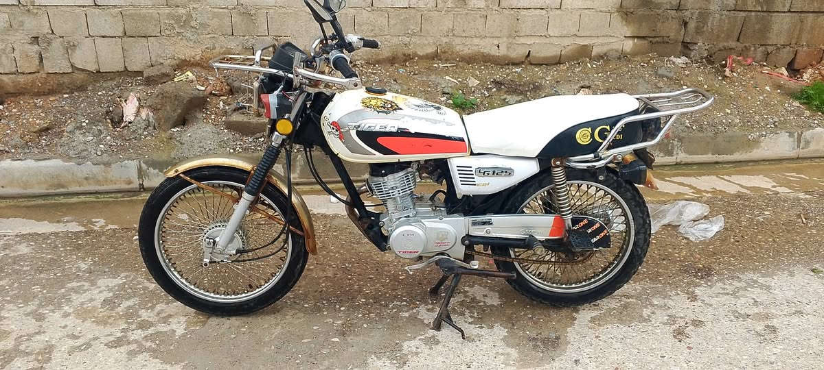 ماطور تايجر للبيع 20 مكينه شرط سعر 475 وبي مجال ***********
