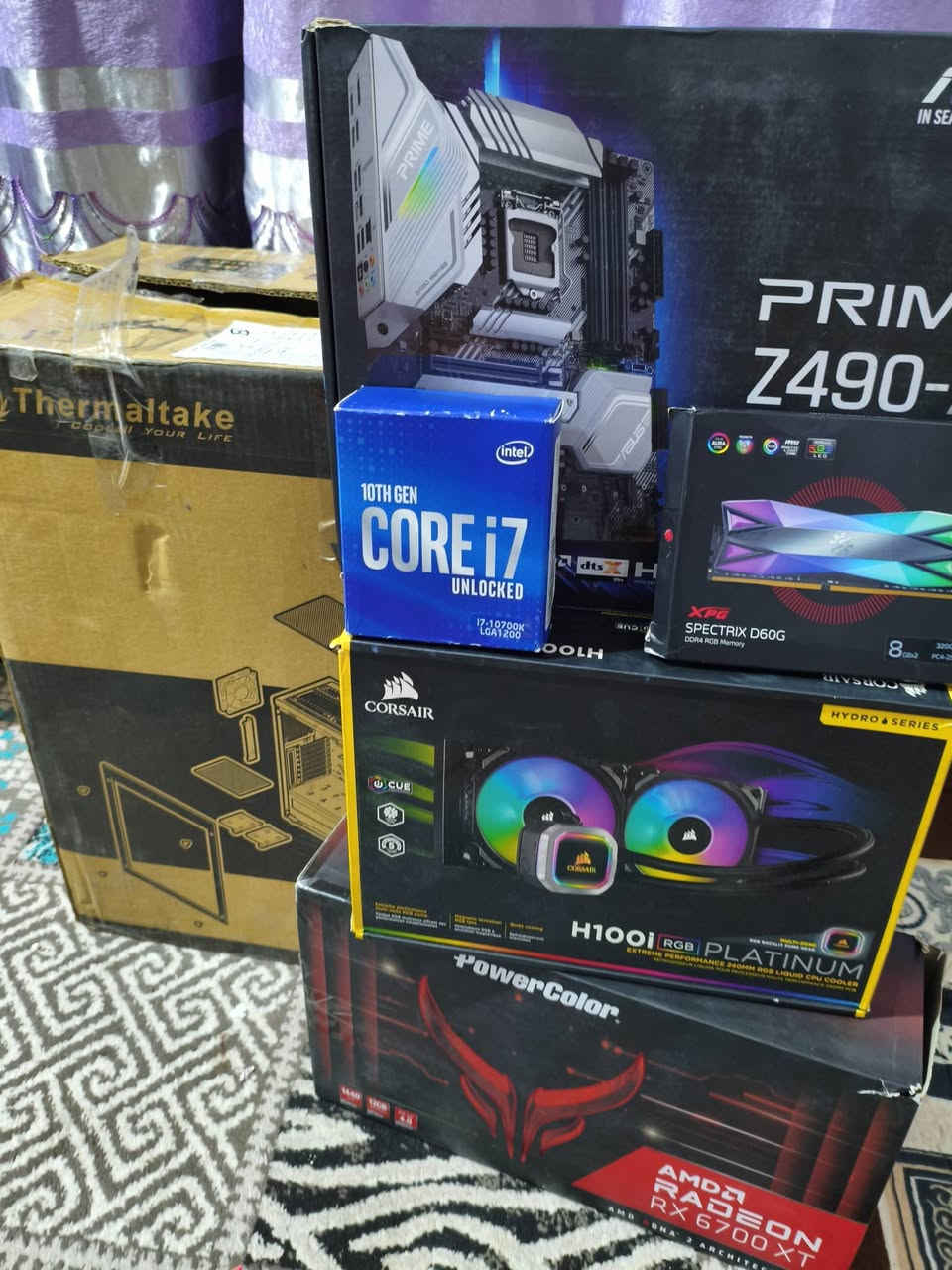 🔥🔥 وحش الألعاب للبيع 🔥🔥
━━━━━━━━━━━━━━━
🎮 Gaming PC High Performance
 ⚡ RX 6700 XT 12GB
⚡ i7 10700K
⚡ 32GB RAM 3200MHz
⚡ ASUS Z490-A
⚡ M.2 SSD 512GB
⚡ Liquid Cooling 240mm
750w 🔥
كل قطع المذكوره جديد
━━━━━━━━━━━━━━━
✅ يشغل أقوى الألعاب على High / Ultra
✅ أداء ثابت وحرارة ممتازة
✅ نظيف جداً + كارتونات متوفرة
💰 السعر: (1150)
━━━━━━━━━━━━━━━
🚚 توصيل لكل محافظات العراق
📞 (***********)
💬 واتساب / اتصال
