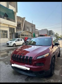جيب بزون 2017 /2400 للبيع 07749721192
