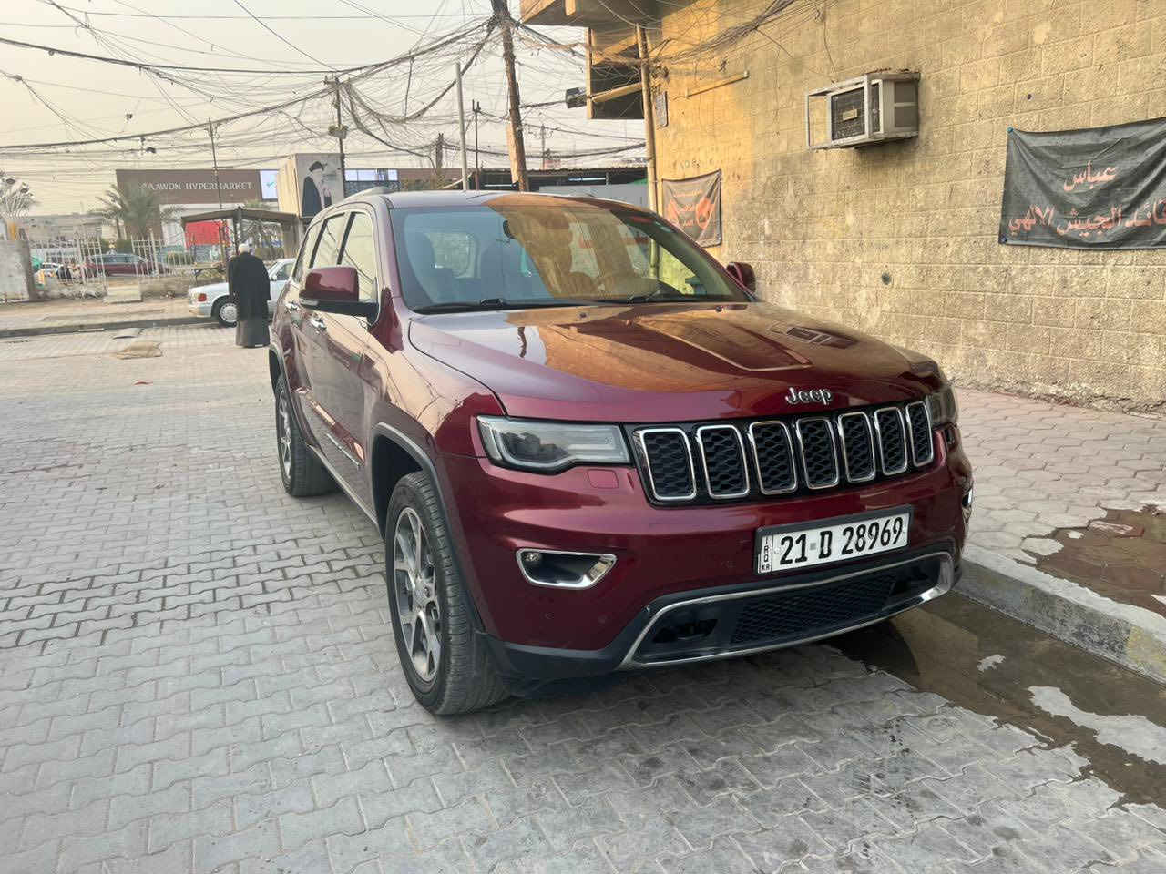 جيب 2017  خليجي لمتد 
جكات 
بانوراما بصمه  جنطه كهرباء 
بصمات عدد 2 شركه  
ستيرن كهرباء  وشفتات 
كشن كهرباء  خزن  جلد  تدفئه تبريد   خلفي تدفئه 
محرك 3600   فور ويل  
زراك لايت 
داخل بيجي 
حساس امامي خلفي جانبي   
لد امامي خلفي  بجم  زنون
مبدل محرك مال 20 
جميع انواع القياده  
تشغيل عن بعد 
بيها صبغ دعاميه والباقي مكفول  من صبغ بيها بارد بالصندوك على كد شبر وبلجاملغ الامامي اصبعين 
سياره جاهزه ونظيفه كلش وسونرها موجود 
تحول ثاني يوم رقم جديد شمالي باسمي
مكاني بغداد  
***********
