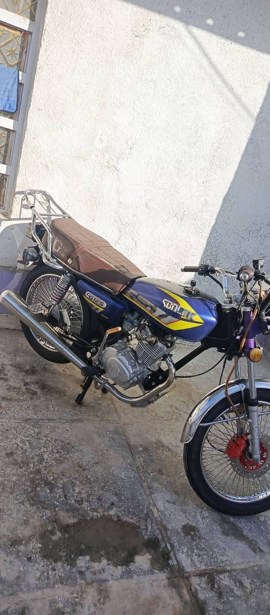 سونك اصلي موديل 24 صبانه ما ممدود عليهه ونضافه مال 25 نقصهه بس دشبول والسعر تنافسي 575 شراي اتصل ***********
