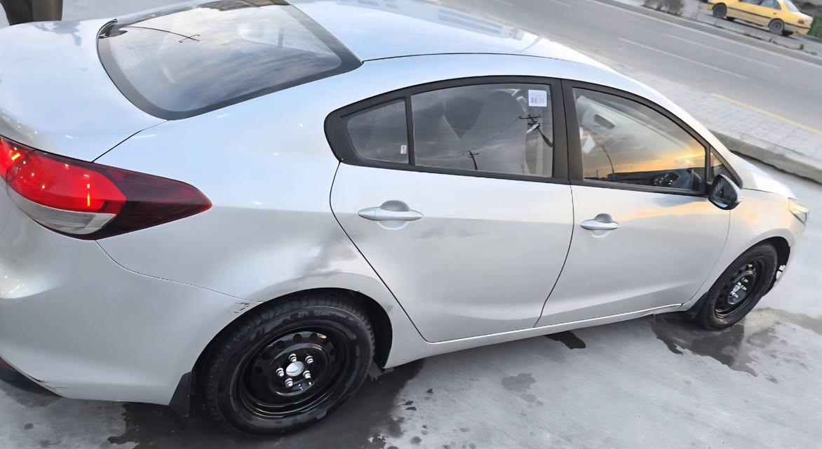 سلام عليكم كيا سيراتو 2017 خليجي حرة رقم مثنى سنوية 2027  شاشة كامرة بلاجكتور شاير بل مري السعر118 وبية مجال لستفسار ***********
