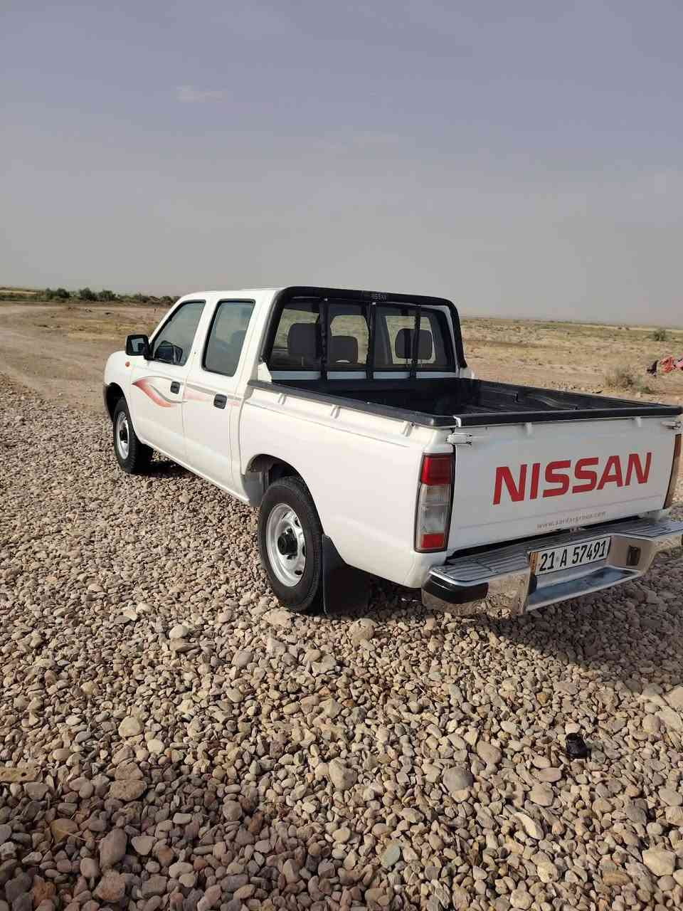 سلام عليكم نيسان موديل 200(11 مكفوله كفاله عامه رقم الهاتف  ***********
