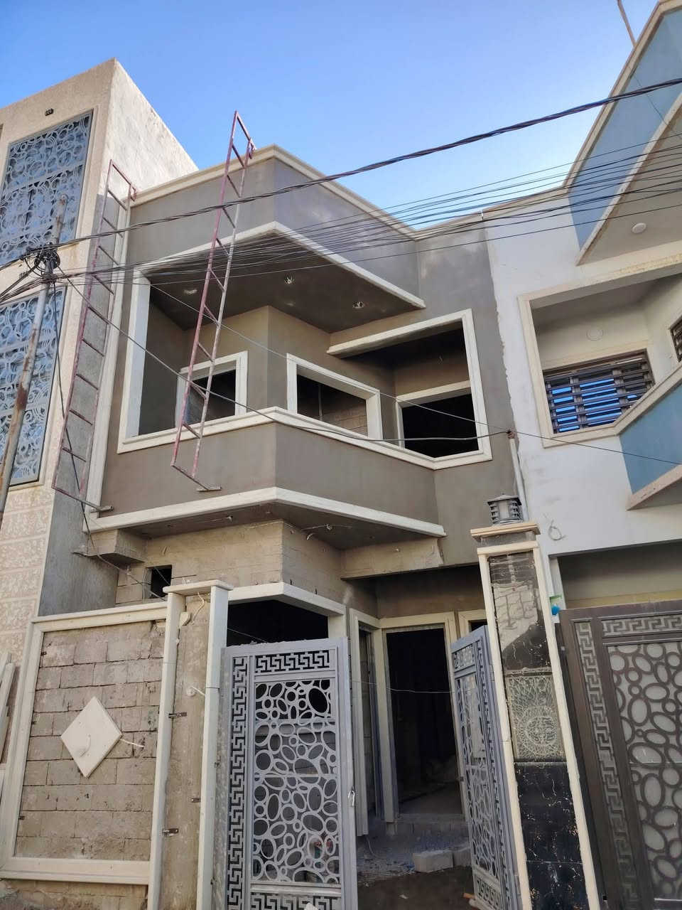 : 🏠 حقق حلم العمر.. وبسعر التكلفة فقط!
​لأننا نؤمن أن المسكن حق للجميع، أطلق مكتب الماس للبناء والإنشاءات أقوى عرض حصري لهذا العام. 💎
​✅ العرض: بناء دارك السكني بدون أي أجور مكتبية.
✅ السعر: تدفع قيمة المواد الإنشائية فقط (سعر التكلفة).
✅ المدة: العرض ساري لمدة شهر واحد فقط.
​لا تدع فرصة العمر تفوتك، ابدأ ببناء مستقبلك مع خبراء الهندسة والبناء وبأقل التكاليف الممكنة في السوق.
​
📞 للحجز والاستفسار: [*********** /***********]
​مكتب الماس.. نبني لك الثقة قبل الجدران. 🏗️
