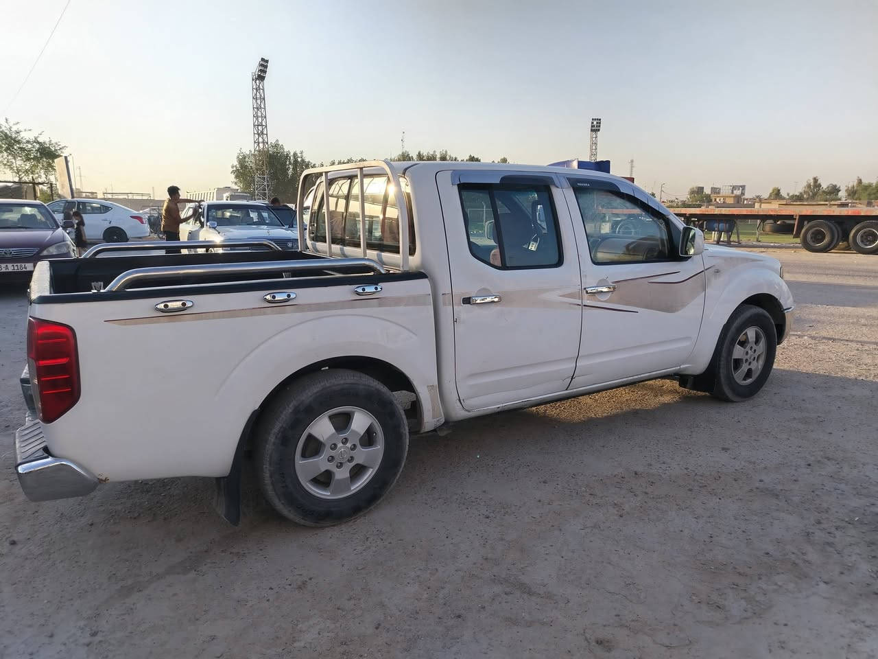 السلام عليكم
نيفاره مديل ٢٠١١ رقم نجف
محوره راس الثور ٣٠٠٠ vvt
تبريد شغال
السعر ٨٥ $
الاتصال ع الرقم 
***********
