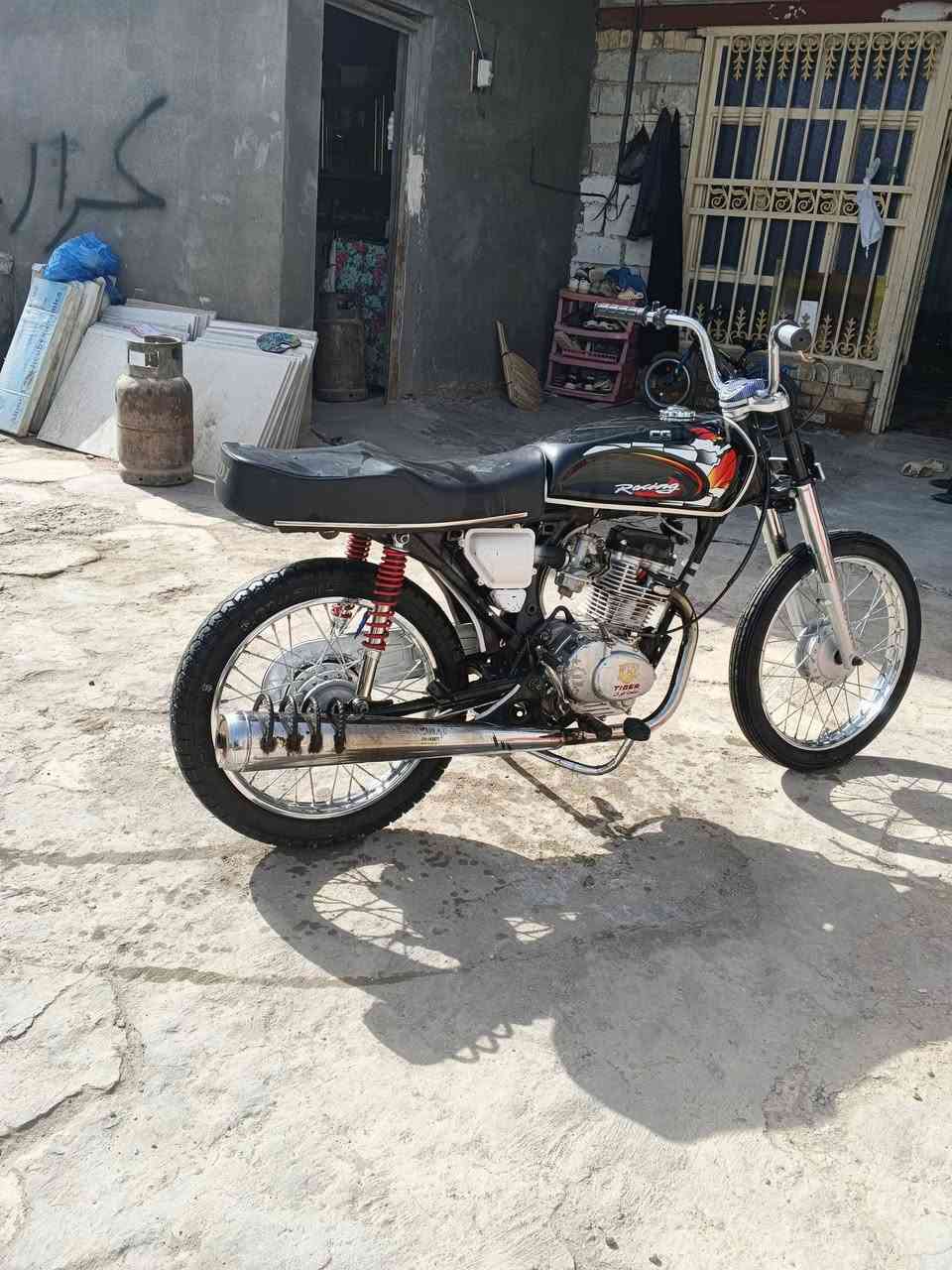 سلام عليكم تعميره البيع سعره مناسب شراي يجي خاص


**إذا كنت صاحب هذا الإعلان وتريد حذفه لأي سبب، رجاءا أرسل رسالة إلى الدعم الفني**