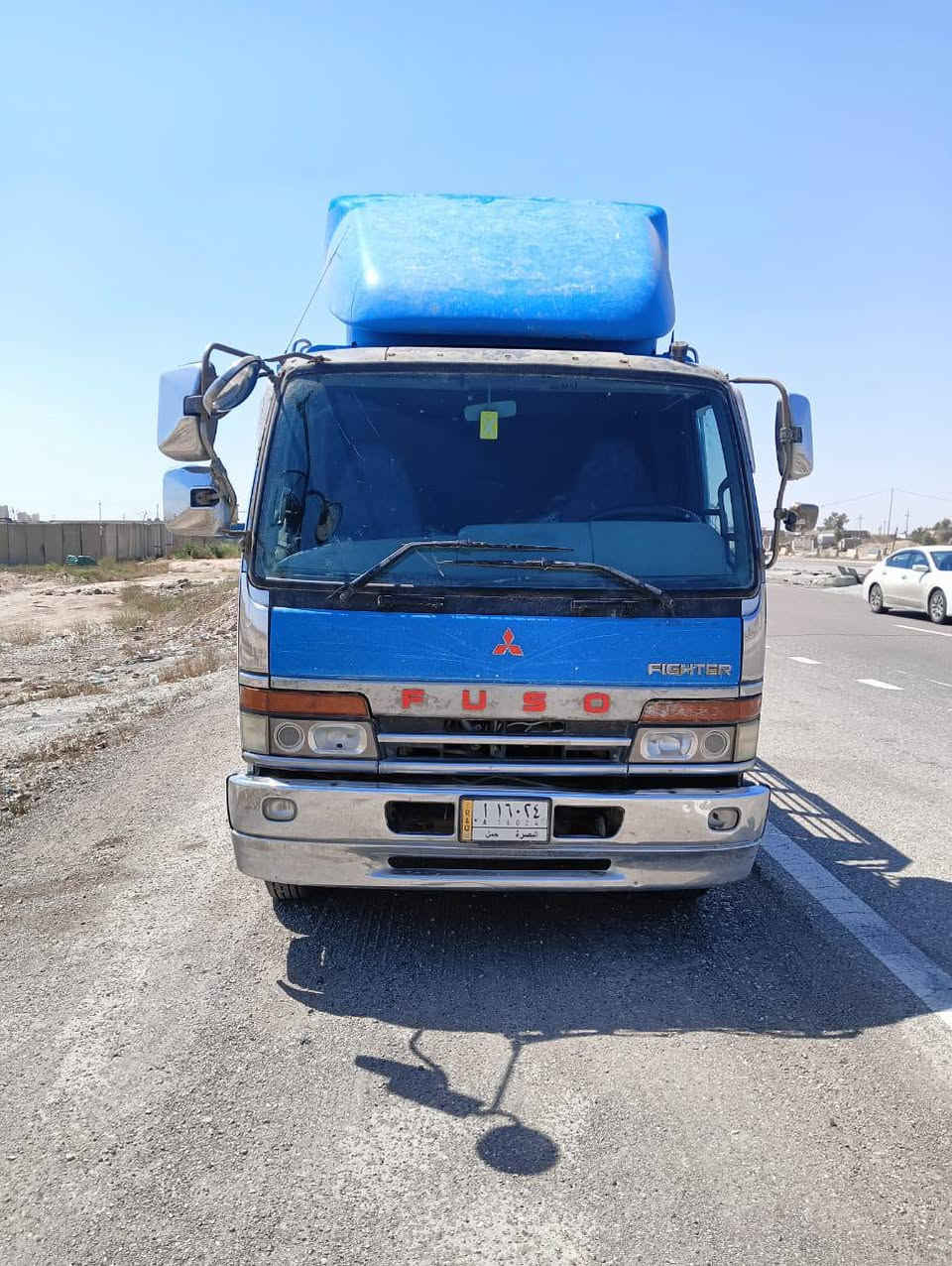 السلام عليكم فوزة بزون شاصي عريض ستة وربع محرك ١٤عادي جديد مكفولة سيارة تخم تاير رقم بصرة عنواني كركوك 
مكلف بل نشر رقم صحبة *********** سعر ١٨٥ وبية ماجال
