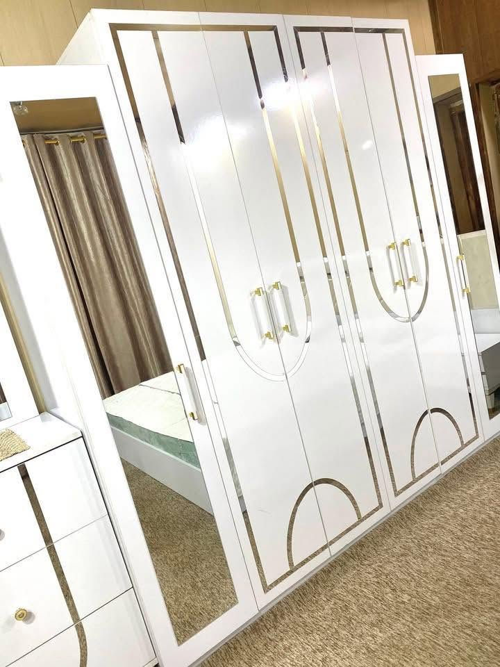 غرفه سعر ٣٥٠ الف مع تيبل لامب ( مصباح ديكور)  هدية مكاني بابل ✅


**إذا كنت صاحب هذا الإعلان وتريد حذفه لأي سبب، رجاءا أرسل رسالة إلى الدعم الفني**