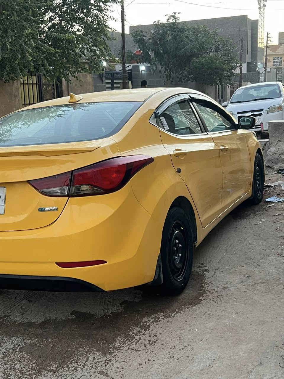 موديل ٢٠١٦ أمريكيه حادث جاملغ امامي وداير خلفي بارد مكينه ١٨٠٠جديده مامفتوحه ع فحص  مصفره هيئه وغرامه بسمي سياره عنوان بابل حله *********** السعر ١١٢
