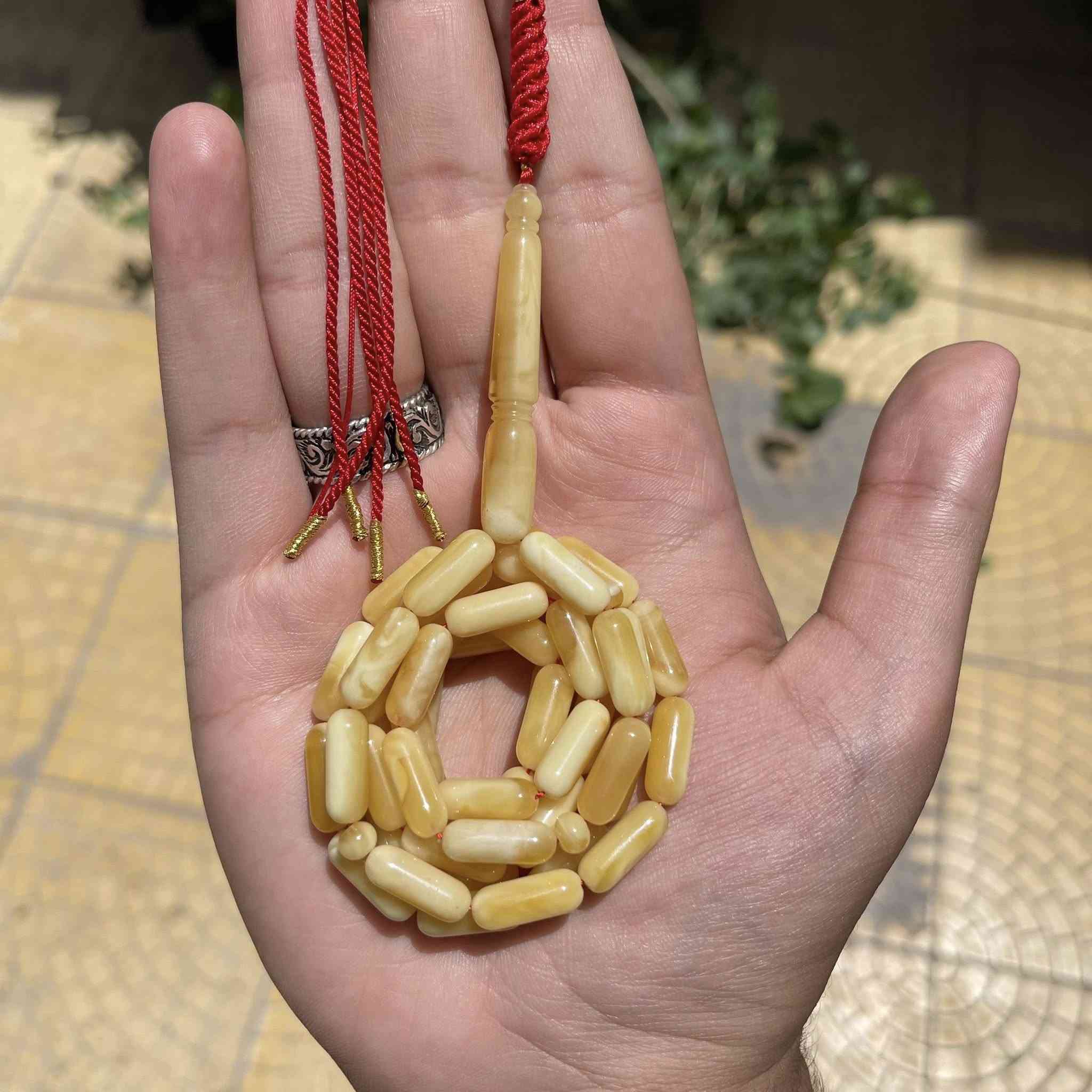 مجموعة مسابيح كهرب تربل سوبر
المسباح الاول : كهرب كبسولي ملطخ تربل سوبر تخريم سوبر لوكو اليمان الفضي شاهد مبدل الاصلي موجود يجي ويا سبير رقم اللوكو ٠٣٨ تفاصيله : 

الوزن : ٤٢ غرام 
العدد : ٤٩ حبة 
القياس : ١٦،٨ / ٨ ملم

المسباح الثاني : كهرب مائي حجر واحد او نكتسات خراطة الاسطى كرم بركة تخريم سوبر نظام تمليكة تفاصيله : 

الوزن : ٣٣ غرام
العدد : ٦٦ حبة
القياس : ١١،٥ / ٨ ملم

المسباح الثالث : كهرب صنوبري منوصف بلكامل تربل سوبر فرز الكويت دبل فواصل شاهد مميز طويل تحفة تفاصيل المسباح : 

الوزن : ٢٦ غرام
العدد : ٥١ حبة
القياس : ١٦،٢ / ٦ ملم

المسباح الرابع : كهرب بيض حمام جبس شجري شاهد مميز مسباح تربل سوبر ولا نمشة فرز الكويت تفاصيله :

الوزن : ٣٨ غرام
العدد : ٩٧ حبة
القياس : ٩،٥ / ٨ ملم

المسباح الخامس : كهرب صندوقي (كصة كويتية) جبس شجري سوبر شاهد ستندر كعب الغزال مميز فرز الكويت تفاصيل المسباح : 

الوزن : ٣٨ غرام
العدد : ٨٧ حبة
القياس : ١٠،٢ / ٧،٥ ملم

المسباح السادس : كهرب بيض حمام شجري بالكامل خامة مريحة جميلة شاهد ستندر مميز تفاصيل المسباح : 

الوزن : ٣٠ غرام
العدد : ٨٤ حبة
القياس : ٩،٣ / ٨ ملم

المسباح السابع : كهرب بيض حمام عطش خام مغيمة شاهد ستندر مسباح بي طول وخامته حلوة سوبر تفاصيل المسباح :

الوزن : ٤٠ غرام
العدد : ٨١ حبة
القياس : ١١ / ٩ ملم

ضمان مدى الحياة الحياة على المسابيح كهرب حر طبيعي غير معالج نهائياً

للاستفسار التواصل خاص
يوجد خدمة توصيل لجميع انحاء العراق


**إذا كنت صاحب هذا الإعلان وتريد حذفه لأي سبب، رجاءا أرسل رسالة إلى الدعم الفني**