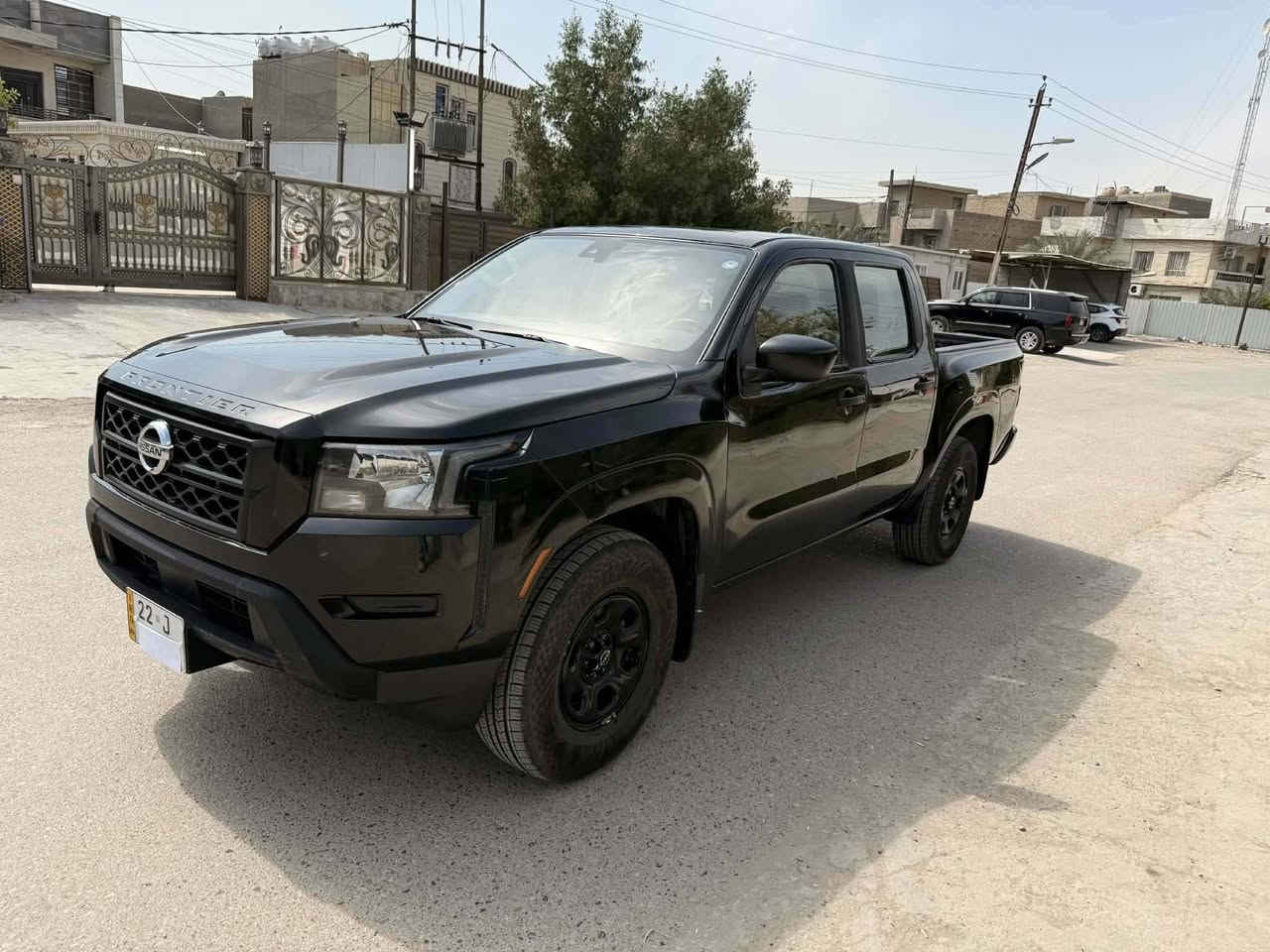 السلام عليكم 
نيسان بيكم فونتيرا دبل قماره موديل (2022) وارد أمريكي محرك ( 6 ) سلندر ( 3800 ) رقم اربيل بأسمي 
حادثها باب وجاملغ بدون دواخل و بدون ايرباك  السياره جديده وجاهزه من كل النواحي بيع مستعجل  المكان بغداد 

*********** وات ساب 
***********
