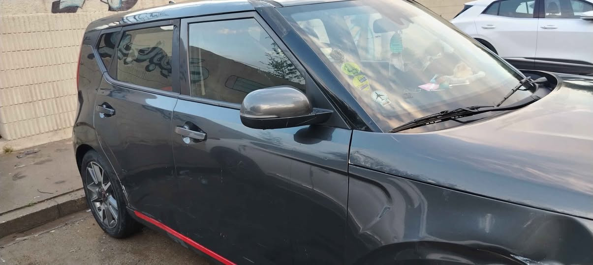 السلام عليكم كيا صول ٢٠٢١ محرك ٢٠٠٠ بيها ٤ قطع صبغ ابيع حزام *********** بغداد, العراق
