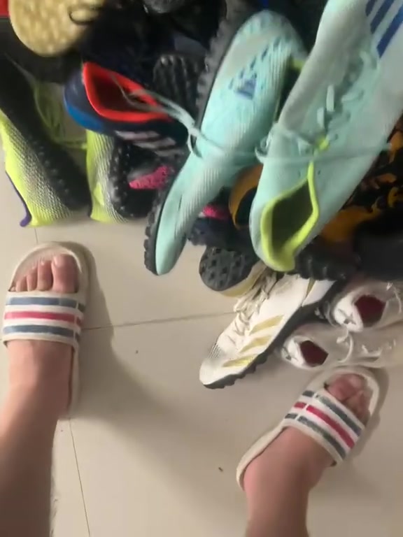 هلا شباب متوفر ترانشواز وترتان جمله من داخل تايلاند وليس العراق والبيع جمله ليس مفرد موجود كل كميات الى تريدها متوفر الشحن


**إذا كنت صاحب هذا الإعلان وتريد حذفه لأي سبب، رجاءا أرسل رسالة إلى الدعم الفني**