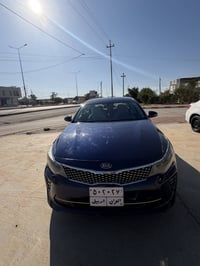 ٢٠١٨ • ٦٧٠٠٠ مايل • شاشة كبيرة