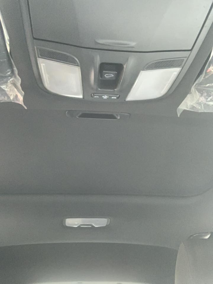 السلام عليكم للبيع هوندا كونا موديل 22 الأين فول مواصفات ماشيه 53 الف رقم بغداد باسمي حادثه جاملغ وبنيد ومبدلات نفس اللون بدون صبغ والباقي مكفول السعر145 $ وبيها مجال بسيط للاستفسار الاتصال ع الرقم *********** العنوان بغداد كراده
