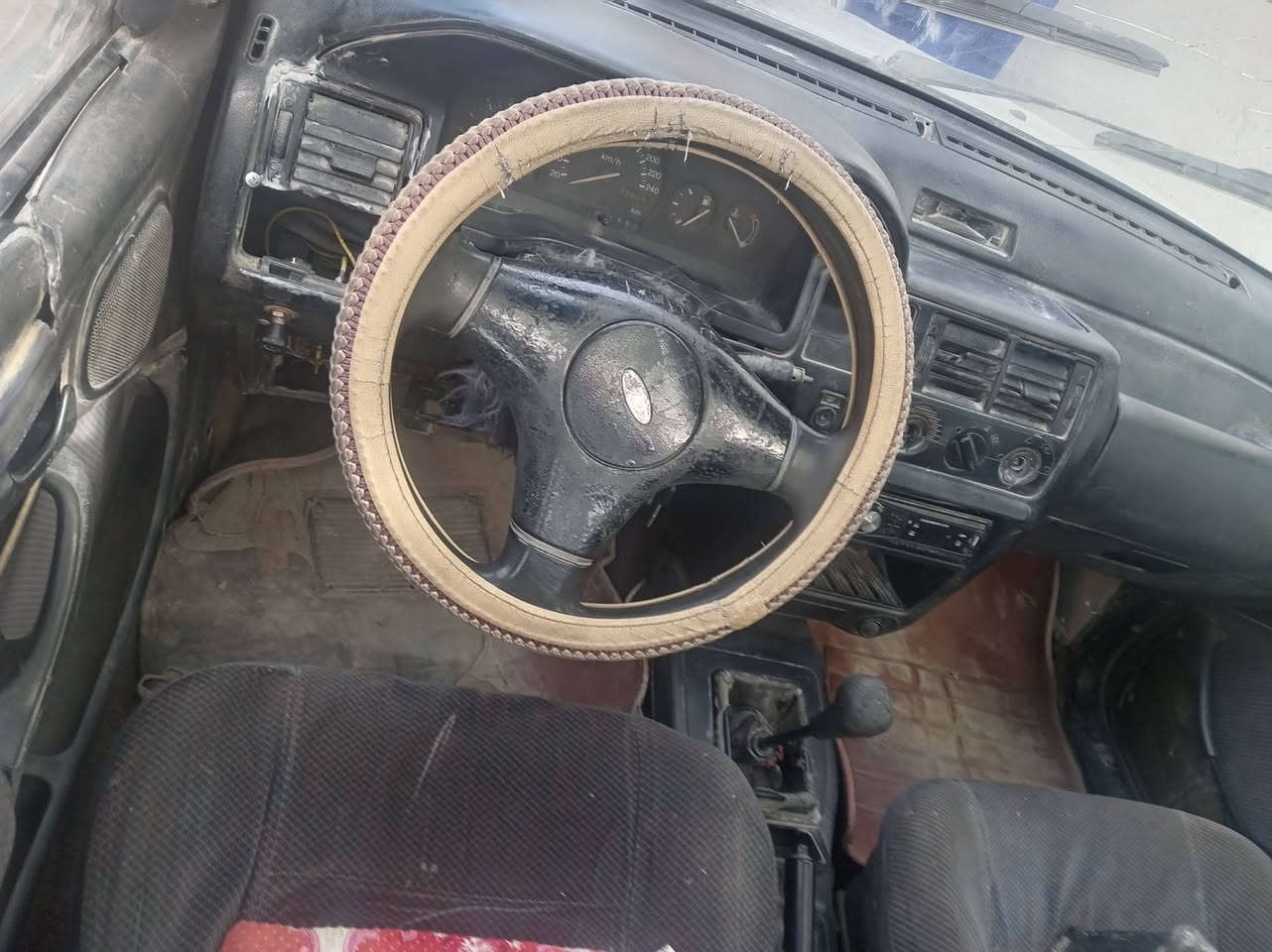 السلام عليكم كولف الاماني مكينه بيه خيط بخار كير تمام ابيع بدون تحويل كوم حديد السعر ٨ قفل قفل العنوان ديالئ بلدروز *********** سياره جاهزه خير من الله
