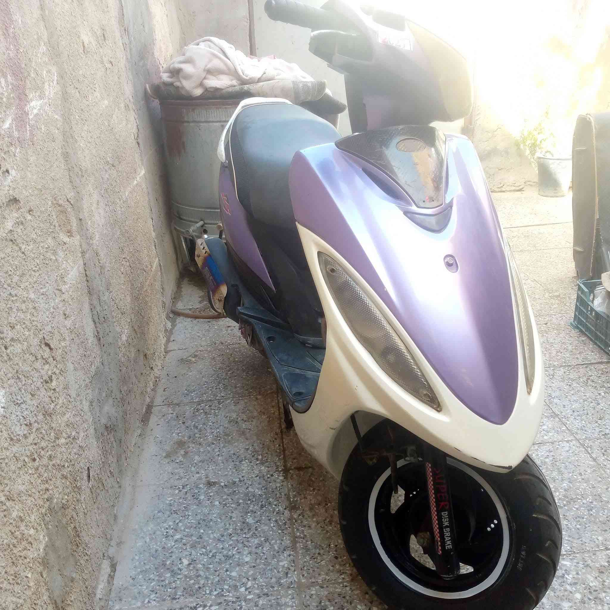 السلام عليكم
كامكو جي فور 
كهربائيات كله شغاله اشاير اربع اشاير 
نكره سلف الدراجه 
باتري جديد 
تايرات جديد 
كابريته كديده 
بيه منضومه مال زنوز عالي وناصي 
 دبلات جديد 
صالنصه رياضي 
مكينه ناعمه حلو الدراجه 
نفس ماشوف بل صوره وبعد احسن من الصوره 
مكاني نجف حي النداء 
السعره 350وبيه مجال حك الجيه 
 الاستفسار *********** اتصل بيك خير ودالل الخاص مفتوح
