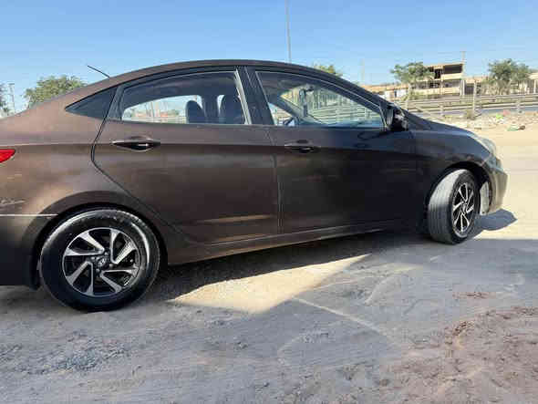 السلام عليكم للبيع اكسنت موديل 16 خليجي رقم بغداد دولي سنوية و هزة جديدة بسمي السيارة تخويل مباشر 
سيارة صبغ بنيد و كلير (بخ فقط ) جاملغ  دون دواخل شرط الفحص 

ممشا السيارة 136 الف كيلو 
عليه تخم تاير او ويل جديد قبل شهر شادهن  و ادامة كاملة لمنضومة الاحتراق ( عبوة فيول بام + بلكات و مجاول + نوزلات) قبل سبوع شديتهم 
سيارة جاهزة من كلشي متصرف عليها لو ربع 

السعر : 80$ وبيها مجال للشراي 
مكان السيارة بغداد / حي الخظراء 
للاستفسار : ‭0771 257 5344‬
وتساب :‭0771 257 5344‬ Colombo
