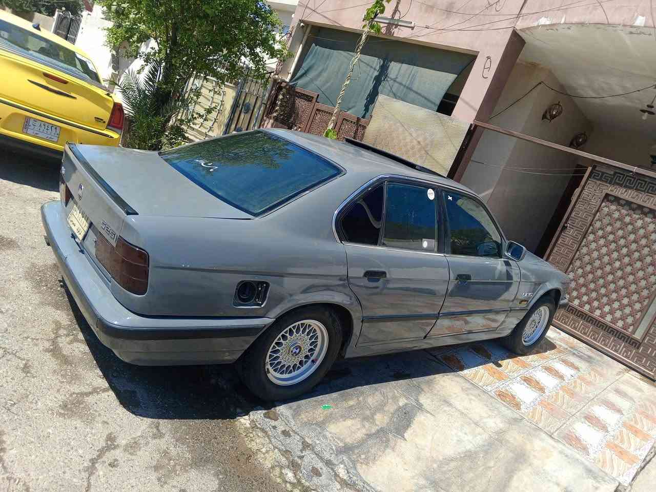 اي نقص سلام عليكم بي ام 525 محرك فل موديل 91 لون مميز سمنتي سنويه ساقطه بال 21 رقم كركوك سياره مابي اي نقص من دعاميه لدعاميه بشرط للبيع او مراوس مع تكسي اربع تايرات ويل حصير كله جديد كهربائيات منضومه زينون كله مابي اي نقص سعره 34 بي مجال او مراوس عنوان كركوك رقمي ***********
