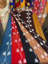 كشمير لكر خامه ثقيله  عشر قوالب  البيع جمله فقط العنوان شورجه سوق الصف...