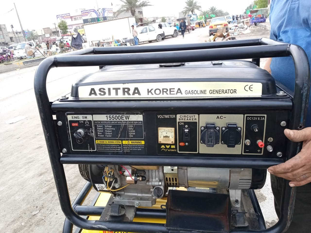 السلام عليكم مولد بانزين 5 كيفي 20 أنبير شغاله استعمال كلش قليل سعر 375 وبيه مجال  كلش بصيط العنوان بغداد مدينة الصدر لا ستفسار اتصل ***********
