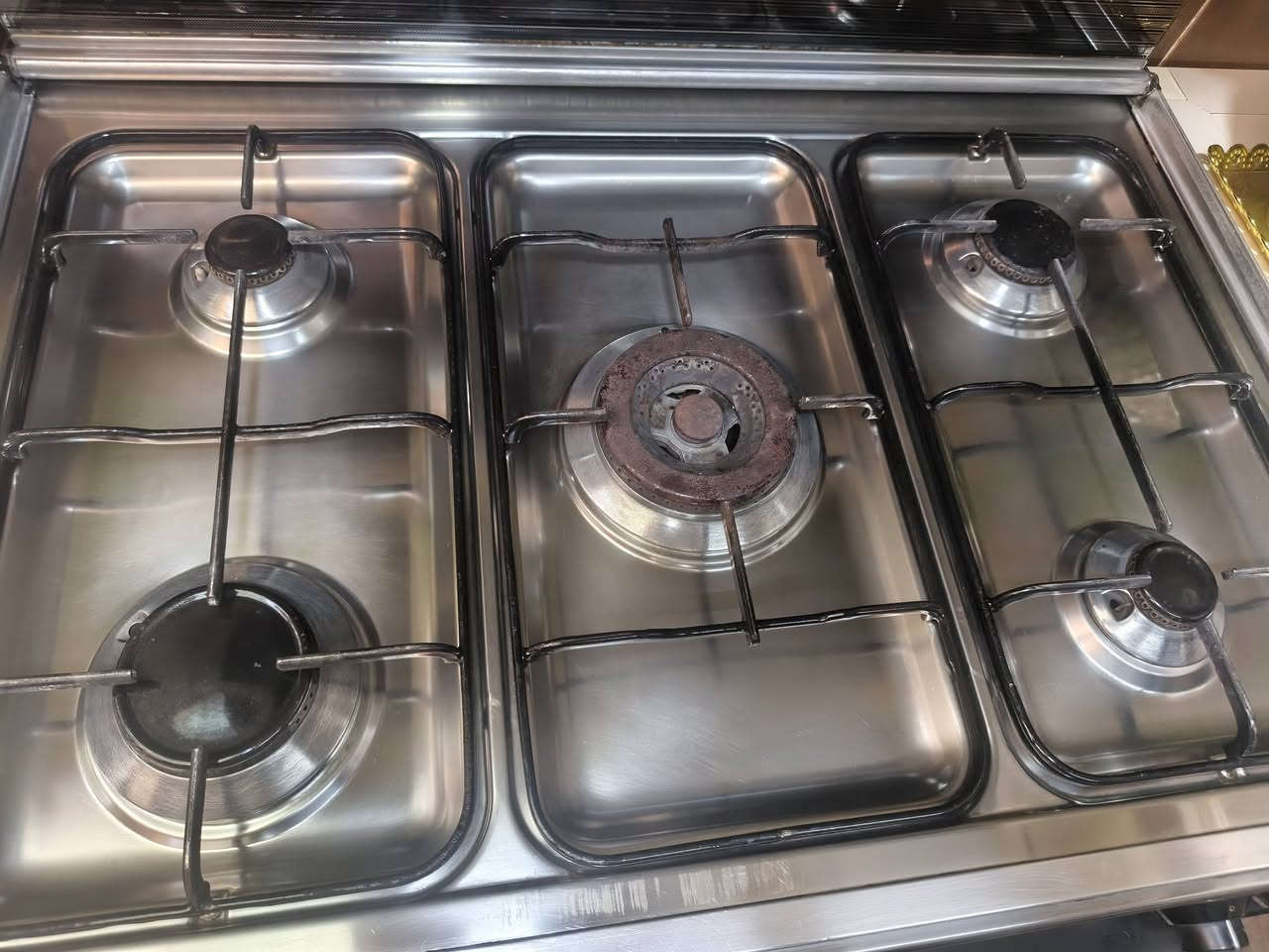 تەباخ بۆ فرۆشتن
سعری 250و مجال 
 9115 135  0770


**إذا كنت صاحب هذا الإعلان وتريد حذفه لأي سبب، رجاءا أرسل رسالة إلى الدعم الفني**