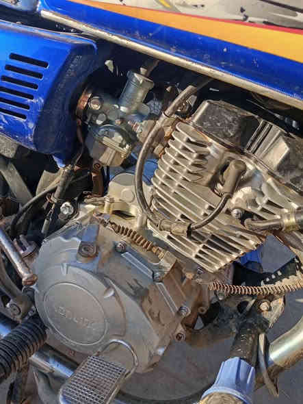 سلام عليكم موطور سيفان 24 محرك شرط مامفتوح نشاط فول ويل كب كهربايات كلها شغاله السعر 475 وبي مجال ***********
