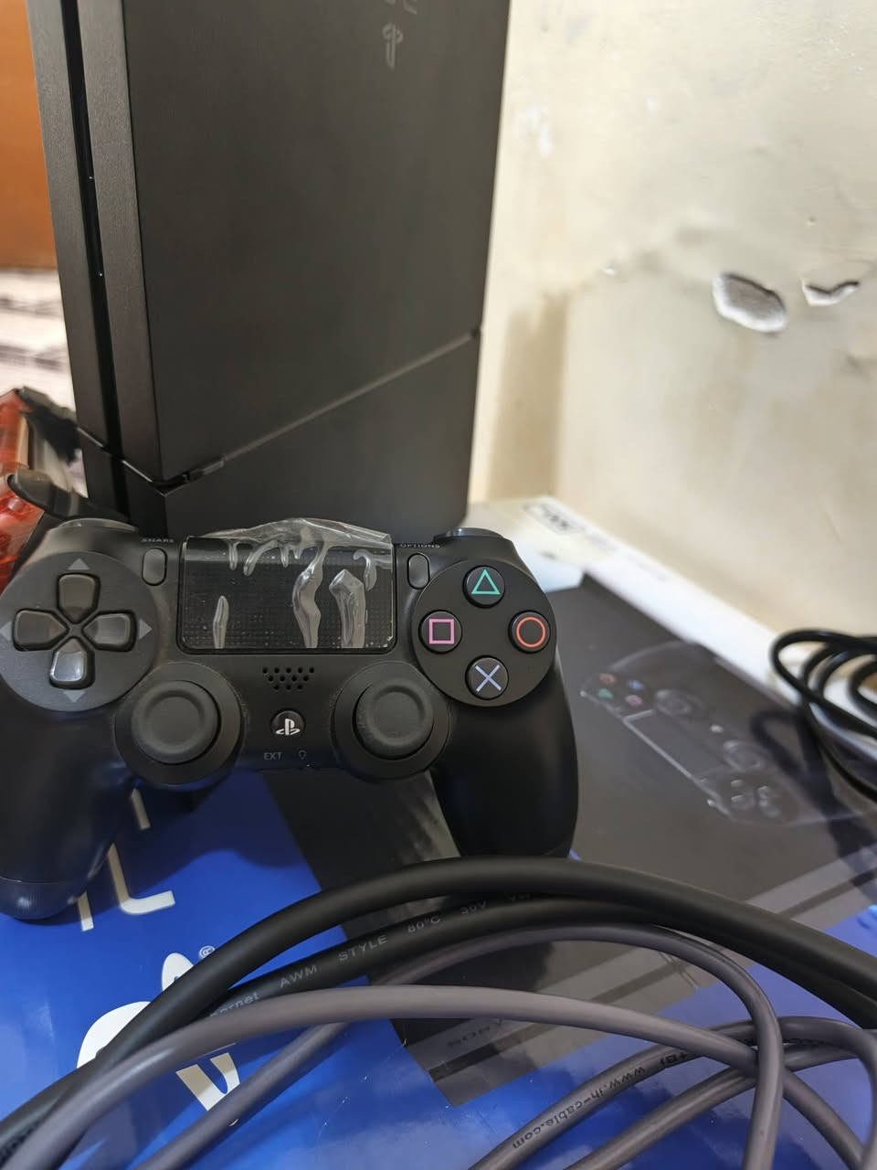 ابلي 4نضيف كلش و مهكر تكدر تلعب اي لعبه التعجبك سعره مناسب خاص
***********
