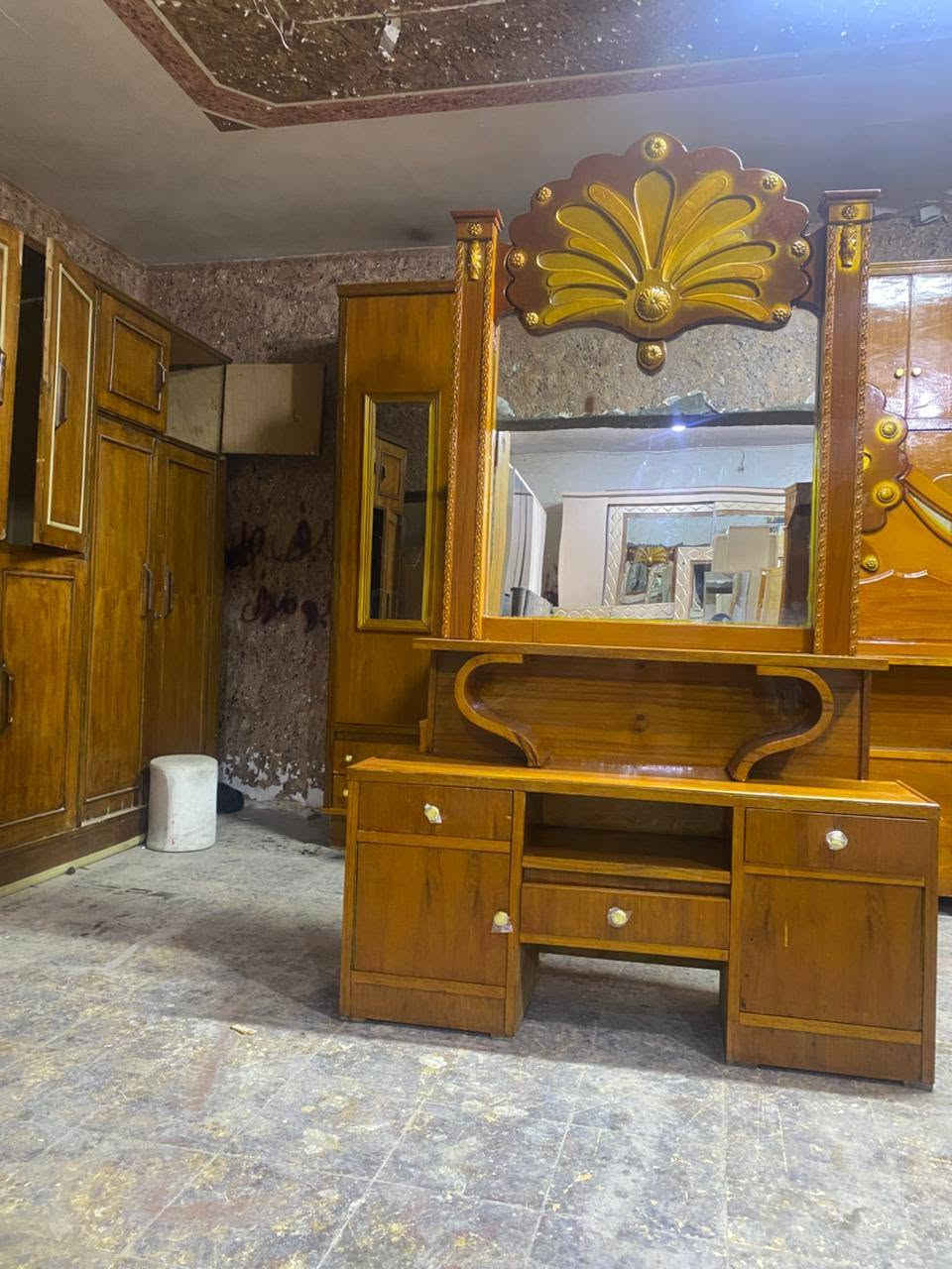ألسلام عليكم 
غرفة داخل خارج صاج 3 ملم👌🏻 

السعر : 750 بيهة مجال ⚡️

شد و نقل مجاني داخل بغداد 🚛 🛠

ملاحضة : تحتوي على وارنيش مجانآ بعد الشد في بيت الزبون 🔥

للتواصل خاص على ماسنجر أو واتس أب : *********** 📞💬
