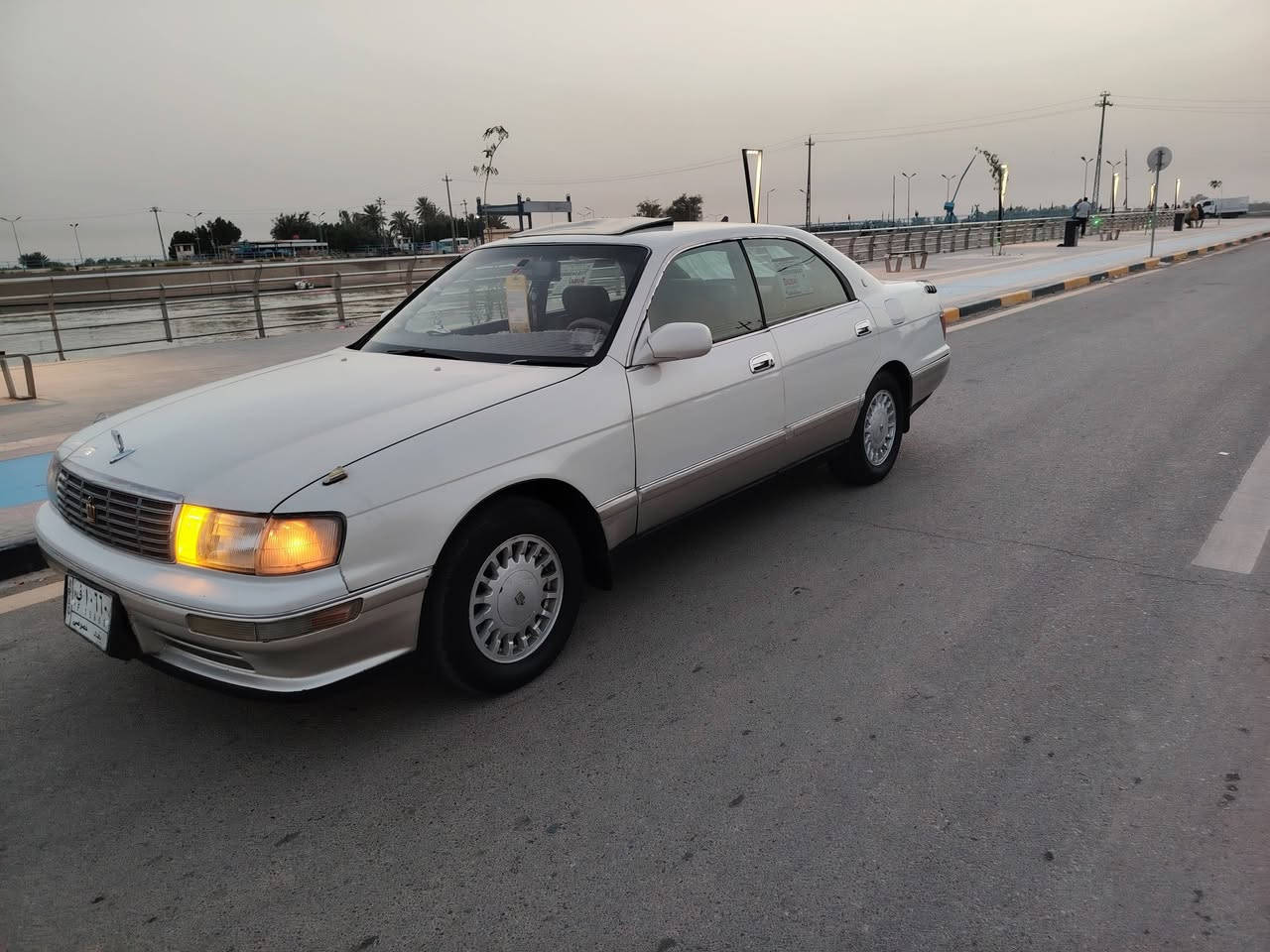 بطه موديل ٩٣ رقم بغداد تحويل مباشر تخم تاير تبريد ثلج مكفولة كص نقل جثه ضربه مصبوغة جماليه سياره مال جناي حلوه السعر ٦٠ وبيه مجال  العنوان  واسط للتواصل ***********

