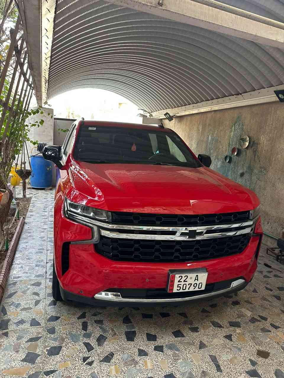 سلام عليكم تاهو مديل 2023 ماشيه 90كفاله من لحادث داخله سرقه كشرات فقط بيه بل داير لوره رشه سياره كلش جديده سعر 420وبيه مجال***********
