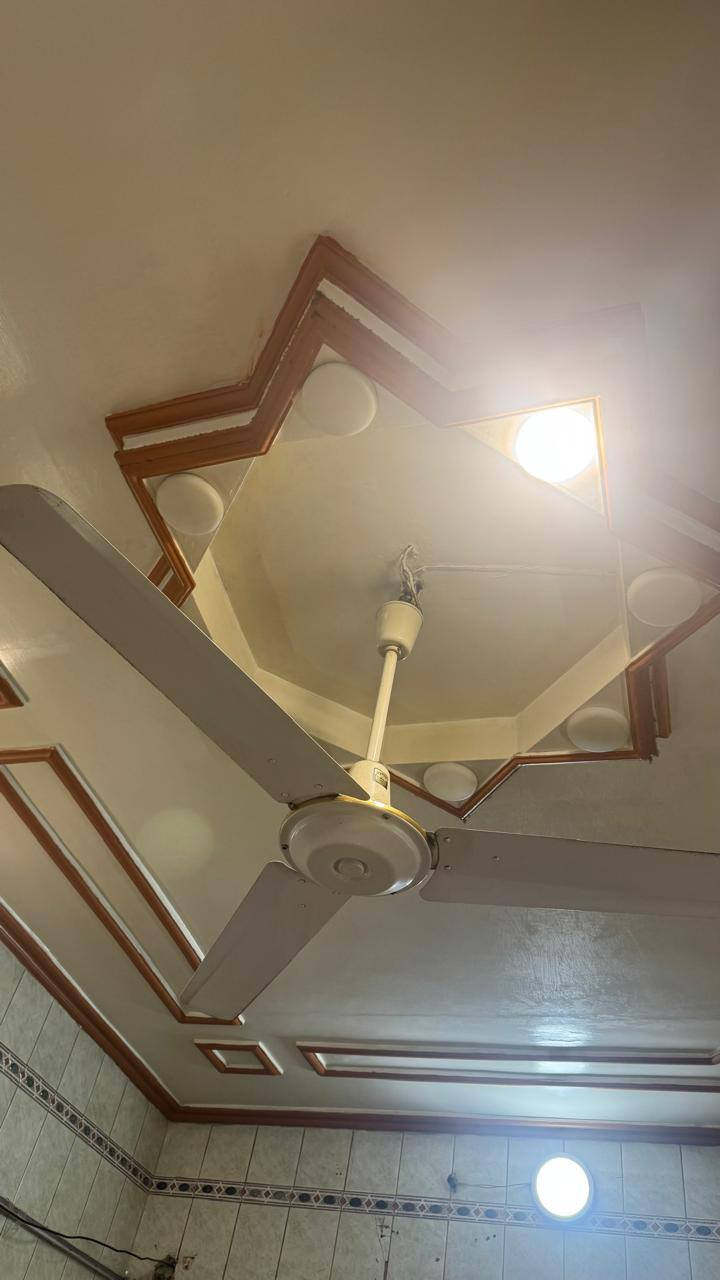 ياألله للبيع بنكات أصليات موتجاريات هنة والسويجات سعر القطعة25الف طارمية شارع المول ***********==***********
