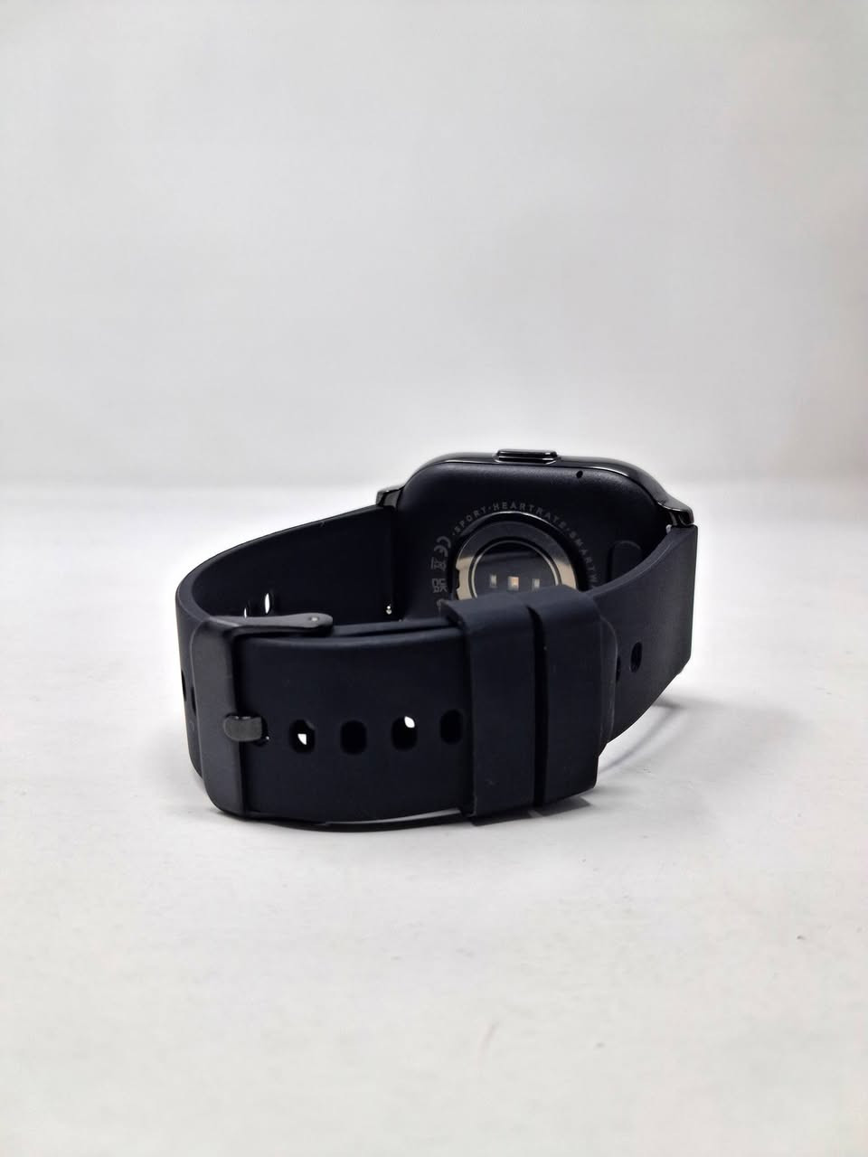 ساعه سمارت باله امازون 🇪🇺
مميزات ⬇️
شاشه سمارت اتصال  لمس بالكامل 
يدعم بلتوث 
حزام ساعه قابل للتبديل بأي نوع تحبون 
دقة شاشه عاليه + سلاسه قويه وسريعه 
شحن يدوم طويلا 15 يوم 🔋 
يدعم سبيكر صوت عالي جدا للاتصال 🔊
يدعم برنامج ربط ينزل ع موبايل ايفون اندوريد 📲
اكثر من 500 خلفيات داخل تطبيق + اكثر من 170 وضع رياضي داخل ساعه 
يدعم بوصلة 🧭 + تايمر الوقت + منبة الوقت 
يدعم اللغه العربيه والإنجليزية 🗺
تكدر تشوف رسالة ع ساعه بوضوح عالي 
تكدر تتصل وترد من ساعه ع اي مكالمة 📞 
ملاحضة 🔙 قطع كلهم امزون اصلي وليس تجاري


**إذا كنت صاحب هذا الإعلان وتريد حذفه لأي سبب، رجاءا أرسل رسالة إلى الدعم الفني**