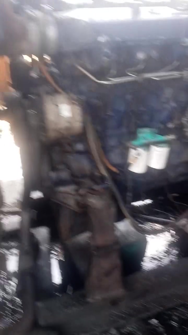 سلام عليكم  مكينه شتاير لبيع بغداد  ***********
