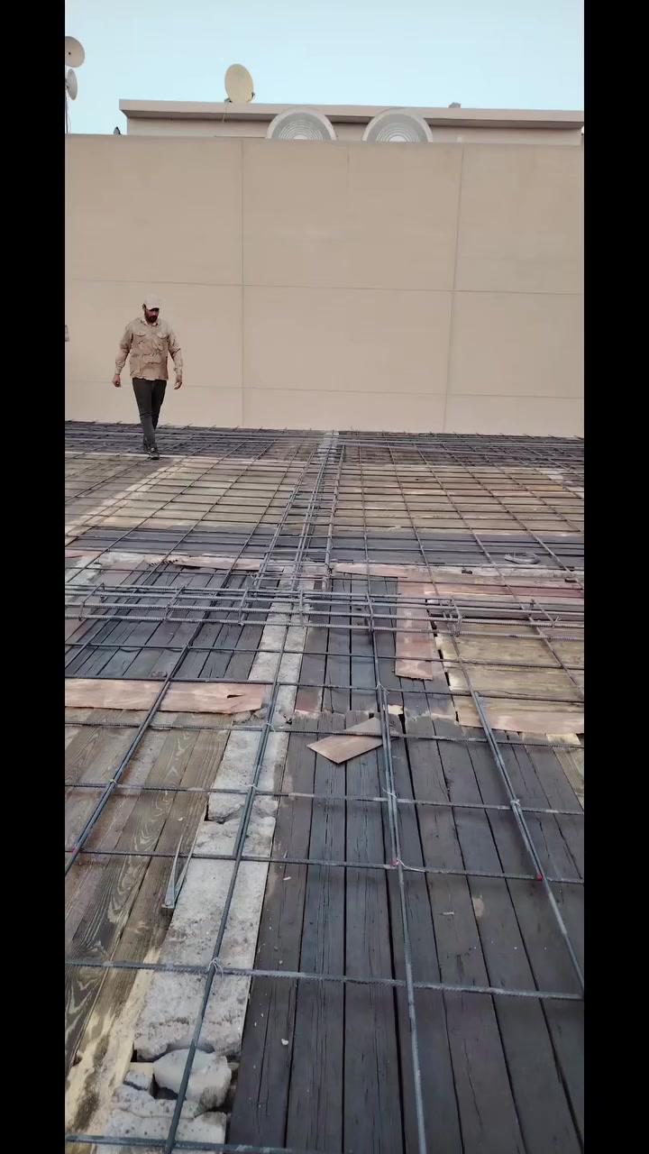 “بناء الهيكل هو الخطوة الأولى نحو تحقيق الحلم… الأساس الذي يُبنى عليه كل تفصيل من تفاصيل الجمال والإبداع. من هنا تبدأ القصة، من الحديد والخرسانة التي تحمل الطموح، وترسم ملامح المستقبل.”

💬 تواصل معنا الآن لنحول رؤيتك إلى واقع!
كل هذا الجمال ب95 مليون فقط عرض لفتره محدوده بأجود المواد والكوادر الهندسية 
بناء هياكل وتسليم مفتاح ترميم بناء اشراف نسبه 
ستمرار عرض بناء الهياكل للدور السكنية والبنايات التجارية وباستخدام المواد الدرجة الاولى في جميع اعمالنا 
ما عليك بس تسلمنا الارض وعلينا نسلمك الدار تسليم مفتاح  كامل وباعلى المواصفات الفنية والهندسية  وبالمواصفات ادناه 
بناء 100 متر متر متر طابق واحد 26مليون فقط
بناء 100متر  طابق ونصف 37 مليون فقط
بناء 120 متر طابق واحد 33 مليون فقط
بناء 120متر  طابق ونصف 49 فقط
بناء 130 متر طابق واحد 35 مليون فقط
بناء 130 متر طابق ونصف 55 مليون فقط
150 طابق واحد 40 مليون فقط
بناء طابق ونصف 65  مليون فقط 
بناء 200 طابق واحد  50 مليون فقط
بناء 200 متر طابق ونصف 78 مليون فقط
ملاحضه هاي العروض لفتره محدوده داخل كركوك واطرافها فقط 
للاستفسار يرجئ التواصل ع الارقام التاليه

***********
0732506364
