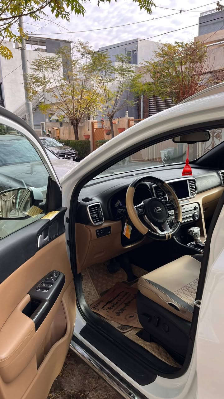 2021اربيل بأسمي ماشيه 106الف
بصمه كشنات صندوك كهرباء 
بيها بارد اباب السكن 
***********
***********
