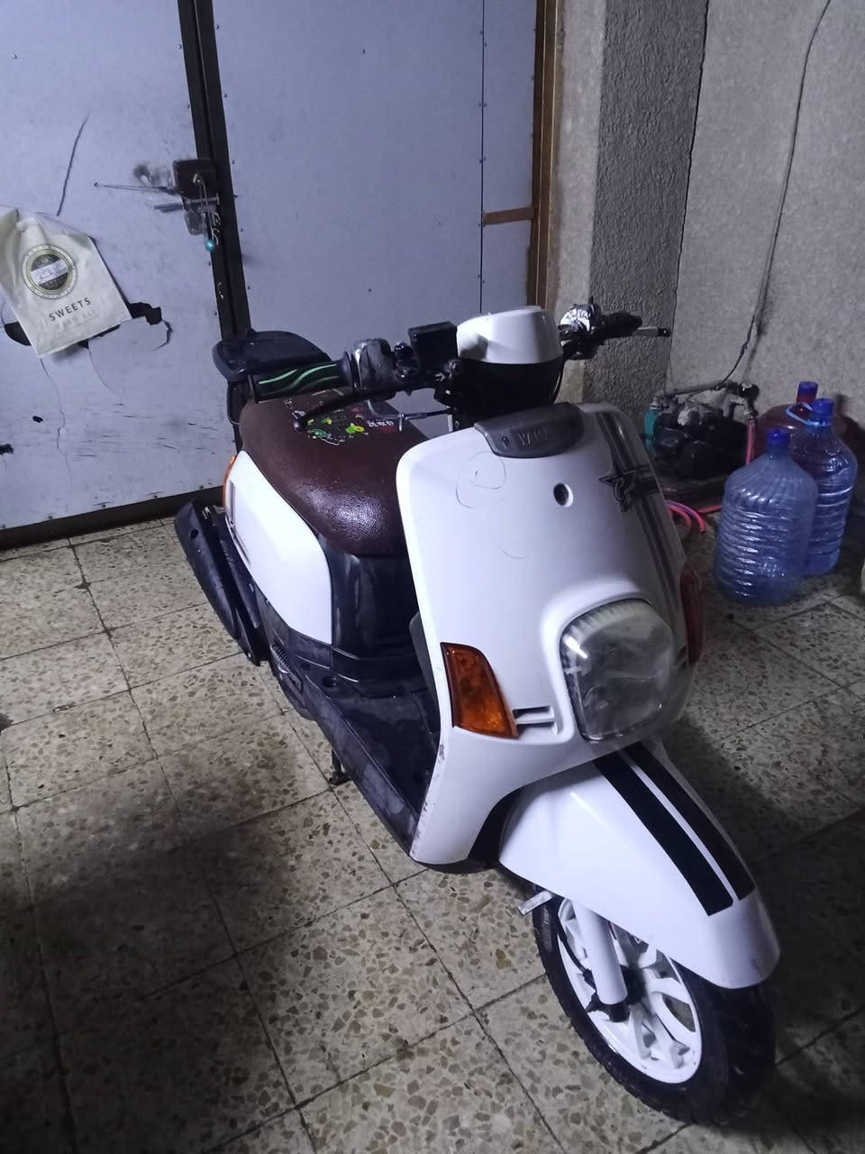 ماكس بوليس الدرجه مكينه بلاديه كهرباء كلها شغاله داخل أملح كفرات مختمه مكاني بياع *********** سعر 700
