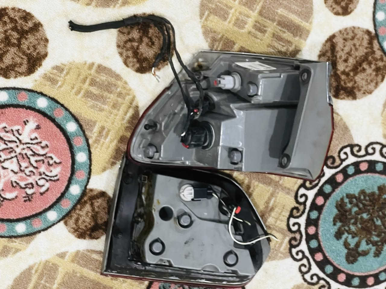 بك لايت جيب اصلي مال تفصيخ السعر 400 الف***********
