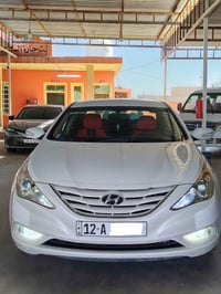 سوناتا • ٢٠١١ • ٢٤٠٠