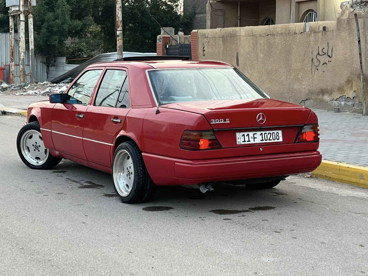 سلام عليكم مارسدس دب مديل ١٩٩٠ كير محرك خير من لله محرك خراطيم مو عنكبوت تخم تاير صدر خلفي امامي كله جديد ويك كب AMG توسايز تبريد ثلج تجاوي كهرباء كشن كهرباء السعر ٥٧ وبيها مجال مكاني بغداد الحسينيه الراشديه لاستفسار على ***********
