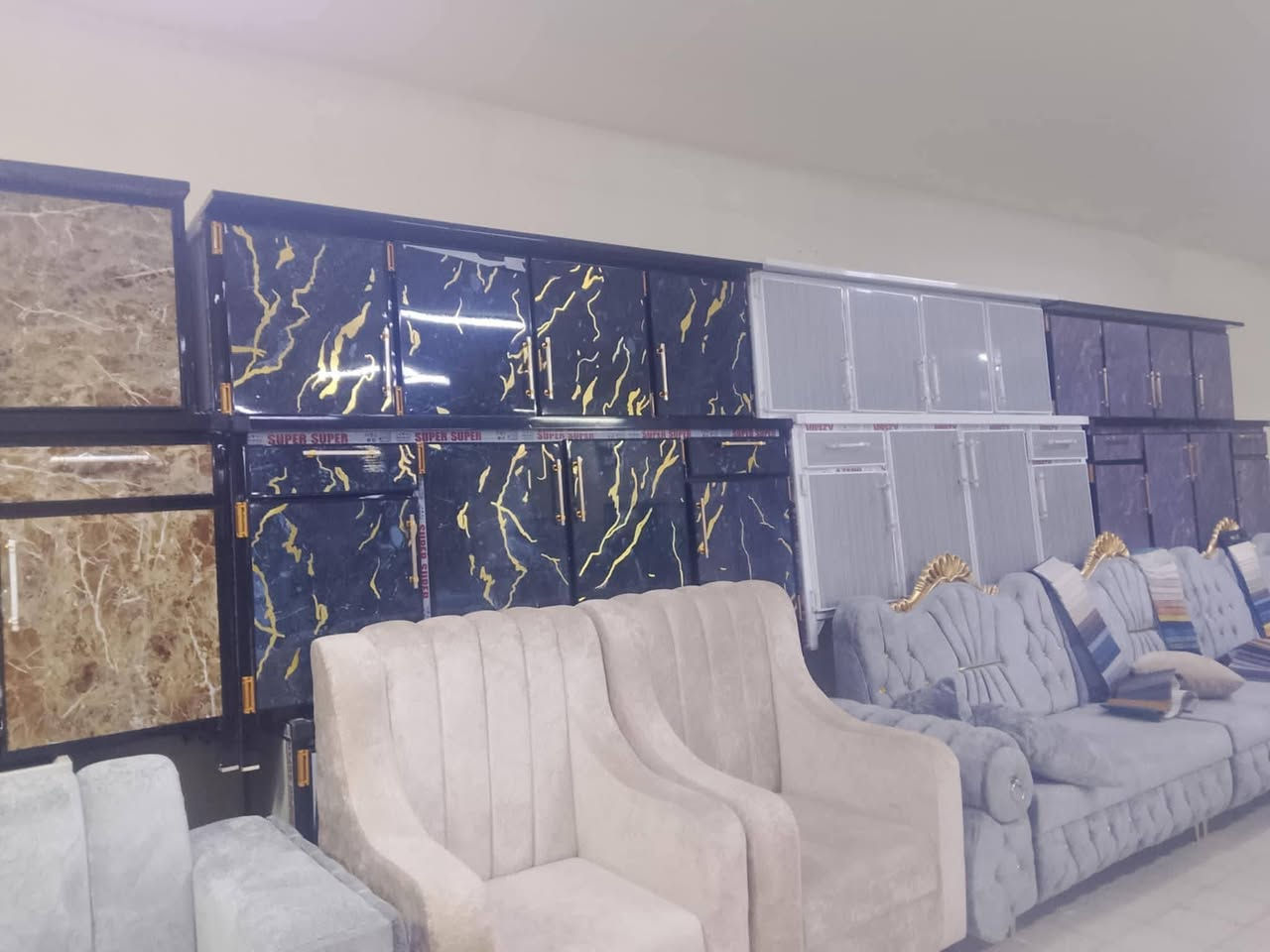 نقل وشد مجاني داخل تكريت توصيل فقط كاونترات تركيا ثقيل سنك  مرمر  يعني حمل ولاتخاف 😍شغل درجه اولئ اذا عندك كاونتر قديم هم عادي ناخذه وننطيك جديد بمكانه للاستفسار الاتصال او مراسله واتساب ***********
0777 951 9639 واتساب فقط
