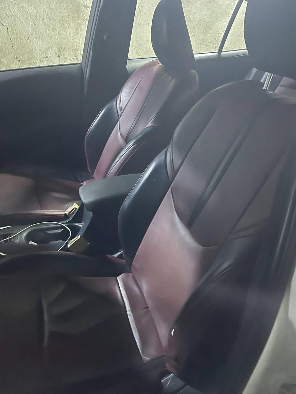 تويوتا كورلا 2024 للبيع السيارة استعمال شخصي نطخت عندي بالبنيد وصبغتة موضح بالصورة
وبيها طعجة بالداير خلف السايق 
السيارة كامل المواصفات ما عدا الكراسي مو كهربائية 
سعرها 152 ورقة وقابلة للتفاوض 
بيها مجال قليل وتدللون 
الي ما عاجبة السعر لا يكسر بيها. ويحي يكول اكو هيج ولكيت هيج 
تريدها اتصل 
ماتريدها براحتك


**إذا كنت صاحب هذا الإعلان وتريد حذفه لأي سبب، رجاءا أرسل رسالة إلى الدعم الفني**