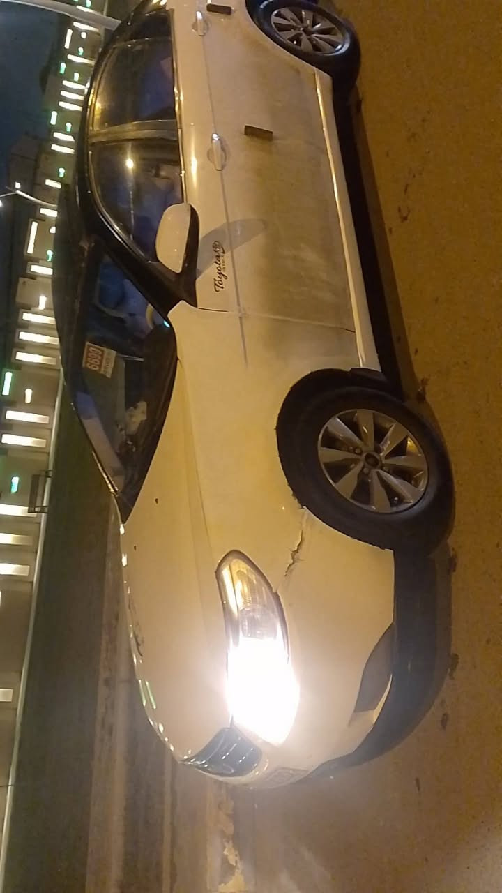 السلام عليكم اخوان ابيكا ٢٠٠٦
كير محرك كامري محور ابو الجف 
غرفه جديده ستتم دمام
صوت شاشه جبيره 
تخم تاير 
رقم انكليزي 
سنويه جديده 
تحويل شوكت ميعجبك 
السعر ٤٨ وبيها مجال بسيط 
الاستفسار ***********
